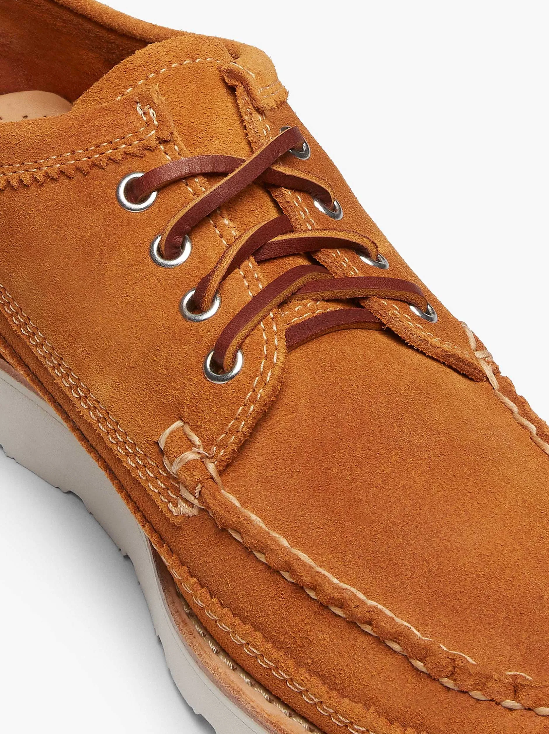Outlet G.H.BASS Camp Moc Iii Lyndon 4-Eye Moccasin Tan Suede