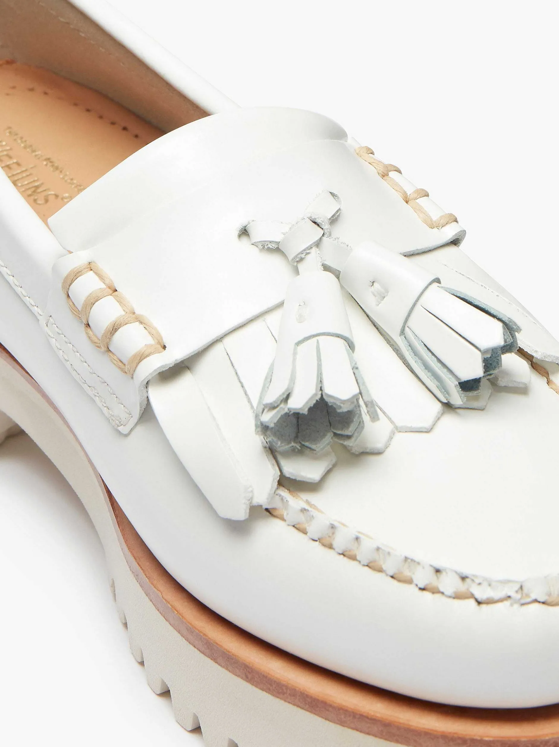 Best G.H.BASS Weejuns 90S Esther Kiltie Tassel Loafers White