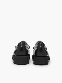 New G.H.BASS Weejuns 90S Penny Loafers Black & White
