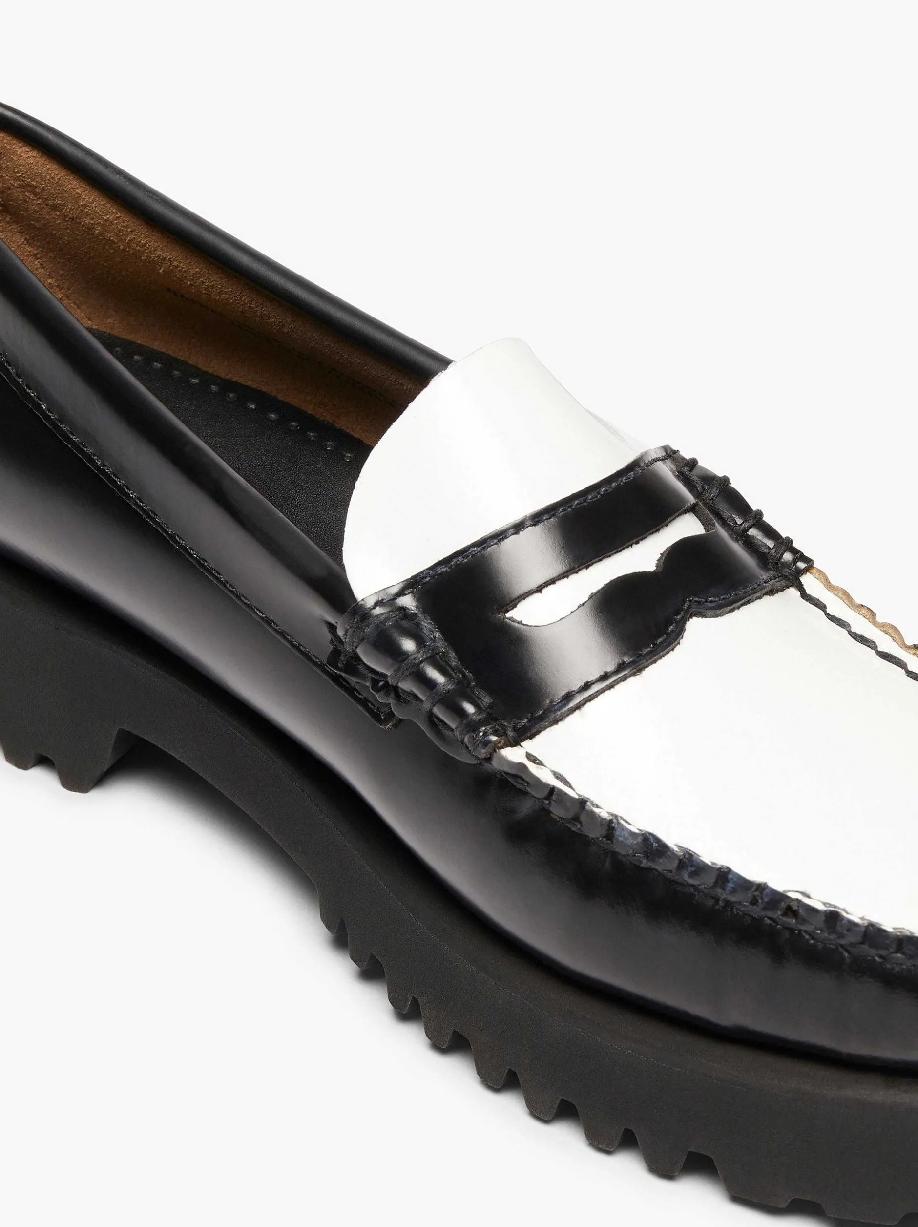 New G.H.BASS Weejuns 90S Penny Loafers Black & White