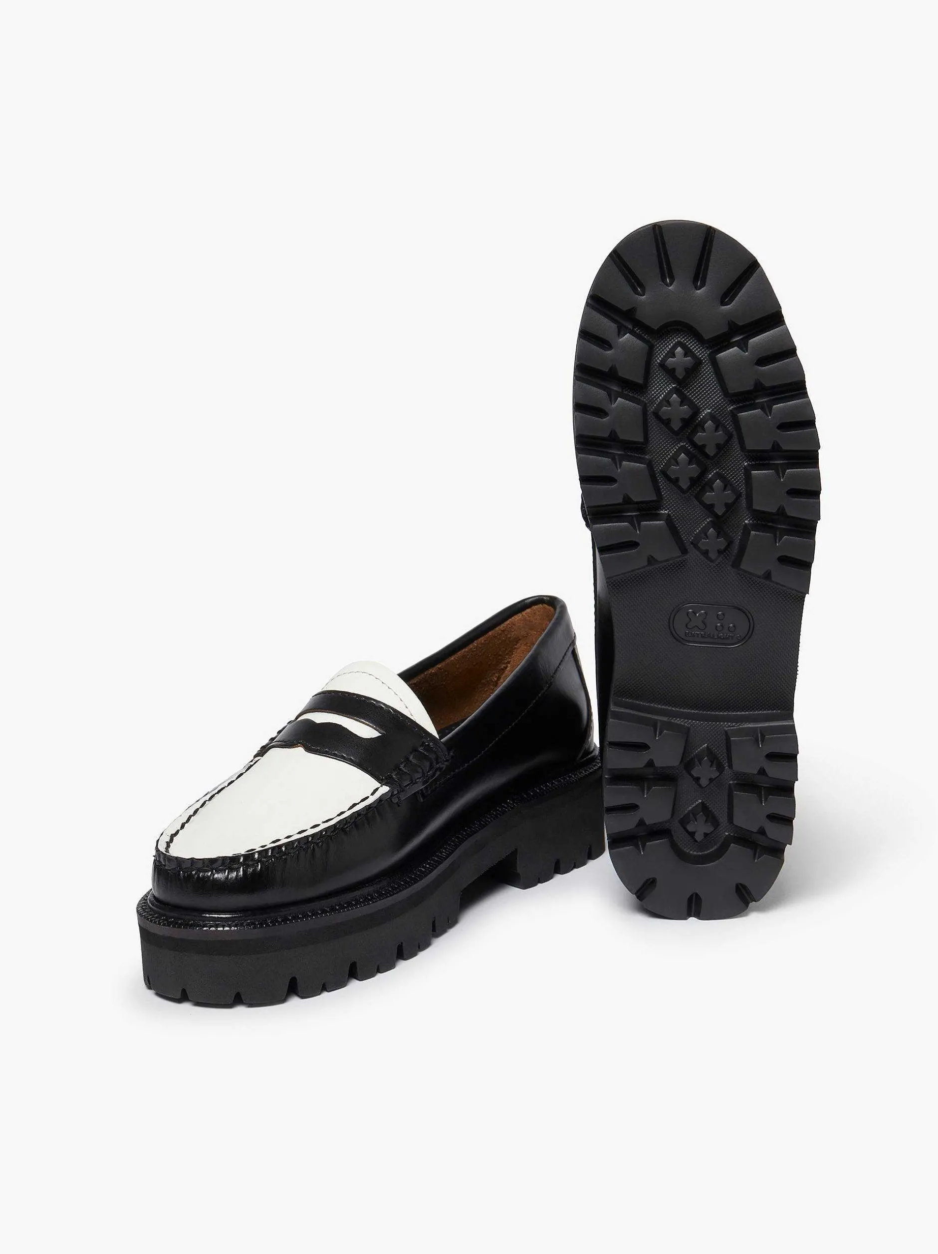 Clearance G.H.BASS Weejuns Super Lug Penny Loafers Black & White